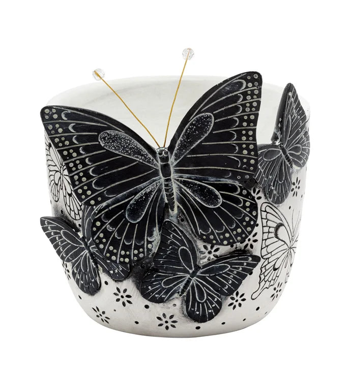 Black and White Butterfly Cach