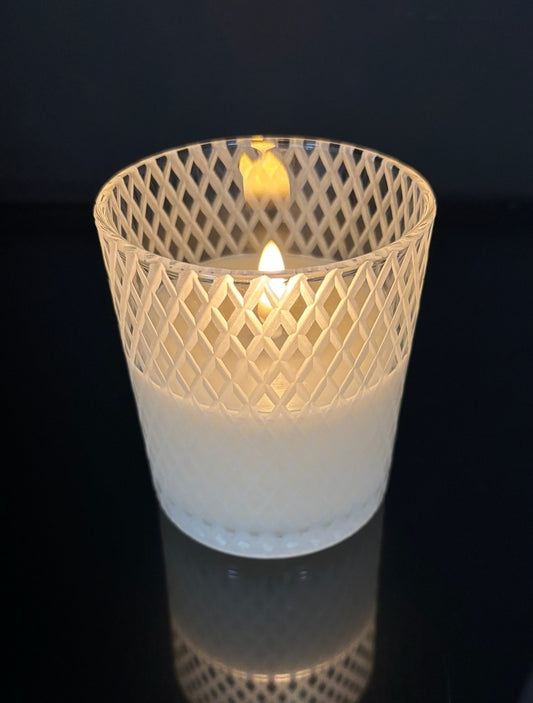 Radiance Ivory Trellis Candle