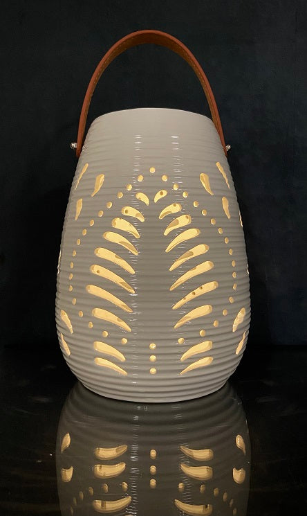 Catalina Geometric Pre-Lit Ceramic Lamp